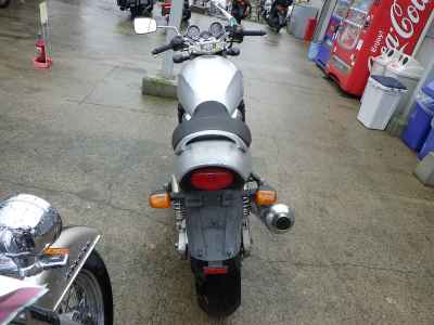 Suzuki GSX400 Inazuma 2000