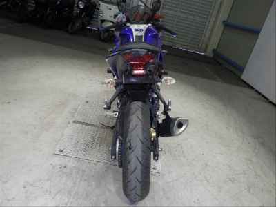Yamaha YZF-R25 2015