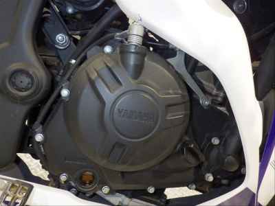 Yamaha YZF-R25 2015