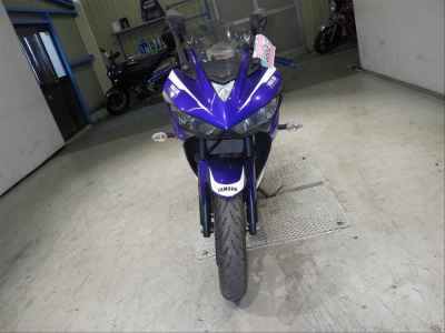 Yamaha YZF-R25 2015