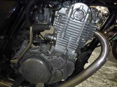 Yamaha SR400 2018