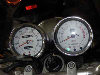 Yamaha SR400 2018