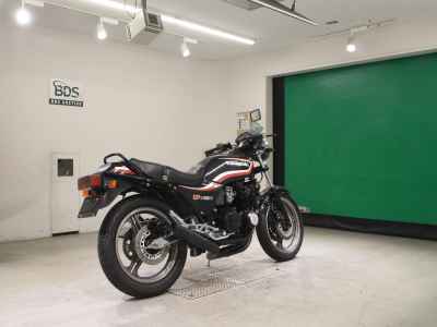 Kawasaki GPZ400F 1986