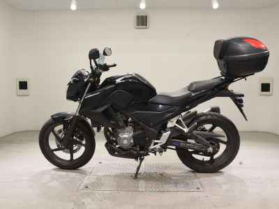Honda CB250F 2015
