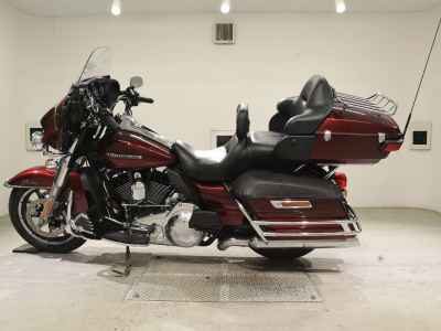 Harley-Davidson Electra Glide FLHTK103 2015