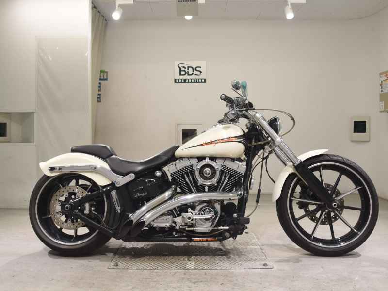 Harley-Davidson Breakout FXSB1580 2014