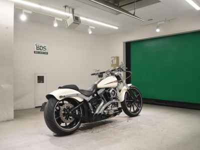 Harley-Davidson Breakout FXSB1580 2014