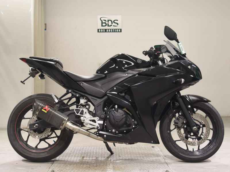 Yamaha YZF-R25 2016