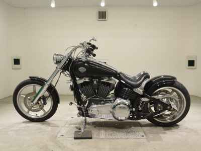 Harley-Davidson Rocker C FXCWC1580 2011