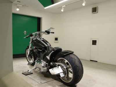 Harley-Davidson Rocker C FXCWC1580 2011