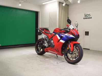 Honda CBR600RR 2024
