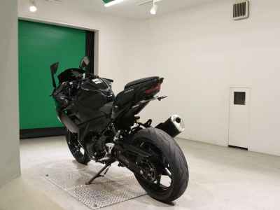 Kawasaki Ninja 400 2018