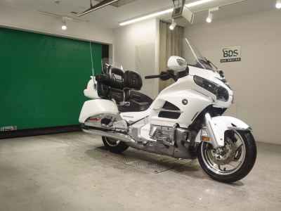 Honda GL1800 Gold Wing 2015