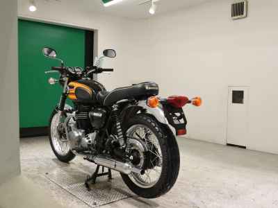 Kawasaki W800 2017