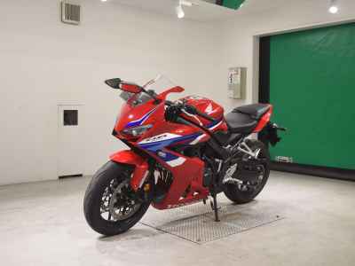 Honda CB650R 2025