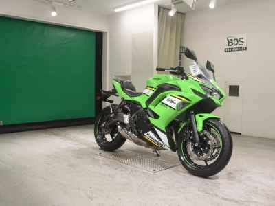 Kawasaki Ninja 650 2025