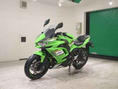Kawasaki Ninja 650 2025