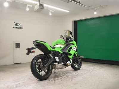 Kawasaki Ninja 650 2025