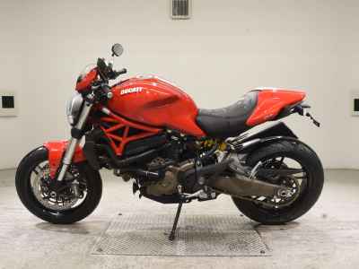 Ducati Monster 821 2015