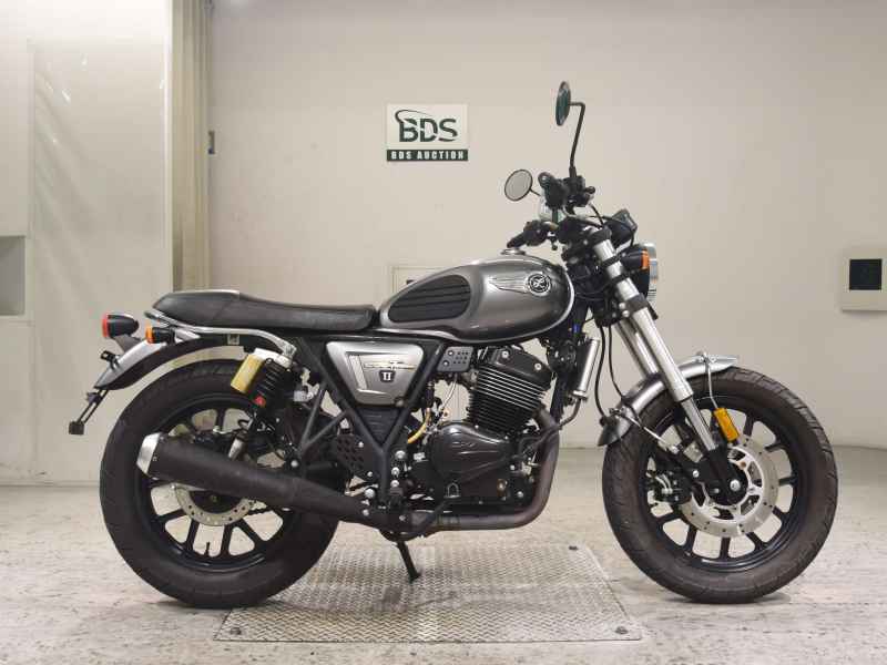 Kawasaki GPX Legend Twin 2020