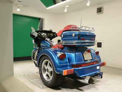 Harley-Davidson FLHTC1340 Trike 2000