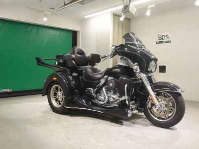 Harley-Davidson Electra Glide FLHTCU103 Trike 2015