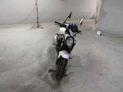 Suzuki Gladius SFV400 2014
