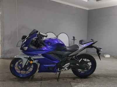 Yamaha YZF-R25 2020