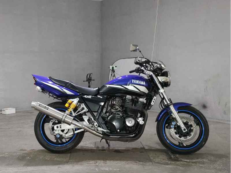 Yamaha XJR400 2003