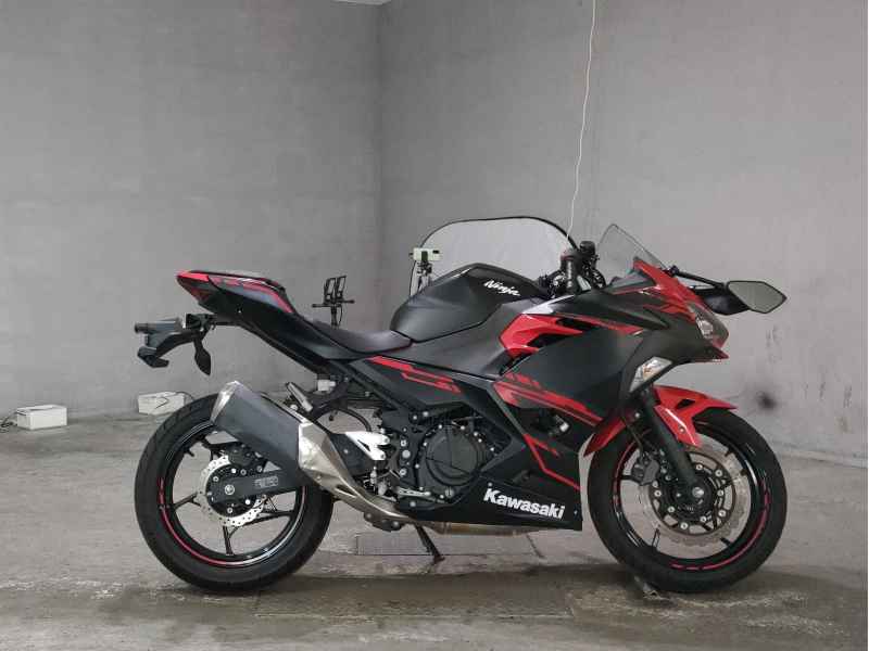 Kawasaki Ninja 250 2018