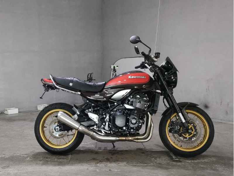 Kawasaki Z900RS 2022