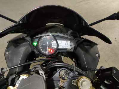 Yamaha YZF-R3 2018