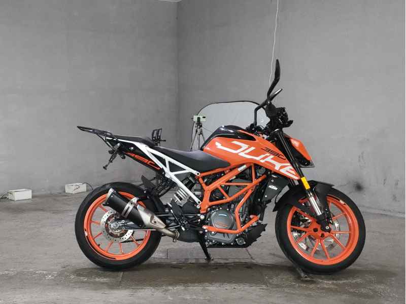 KTM 390 Duke 2021