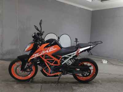 KTM 390 Duke 2021