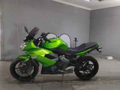 Kawasaki Ninja 400R 2014