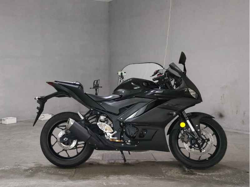 Yamaha YZF-R25 2020