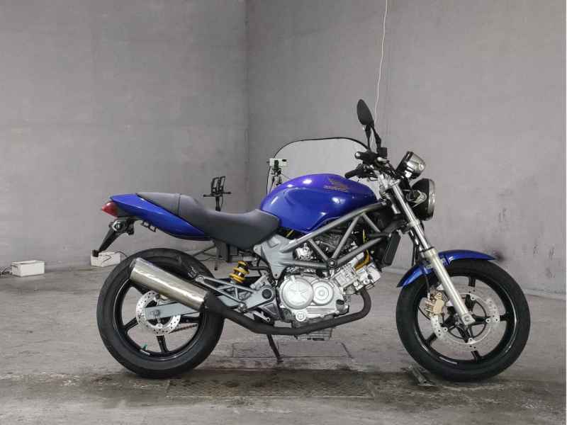Honda VTR250 2005