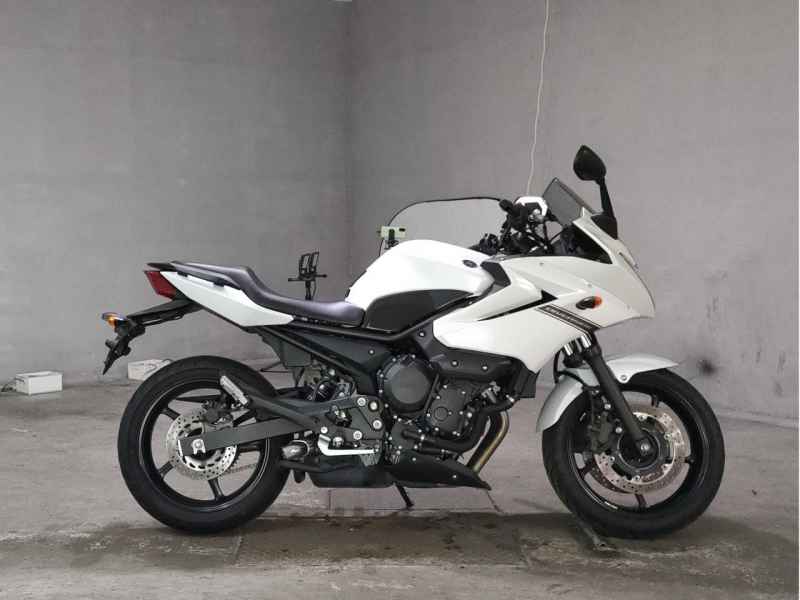 Yamaha XJ6 Diversion S 2016