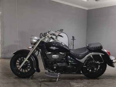 Suzuki Intruder 400 Classic 2011
