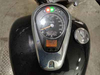 Suzuki Intruder 400 Classic 2011
