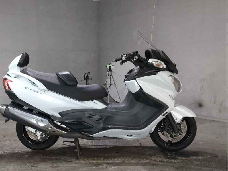 Suzuki Skywave 650LX 2016