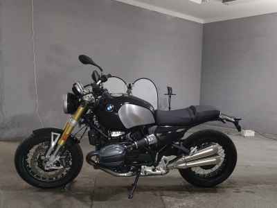 BMW R nineT 2024