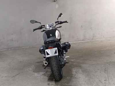 BMW R nineT 2024