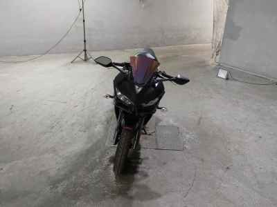 Yamaha YZF-R25 2015