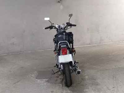 Yamaha SR400 2016