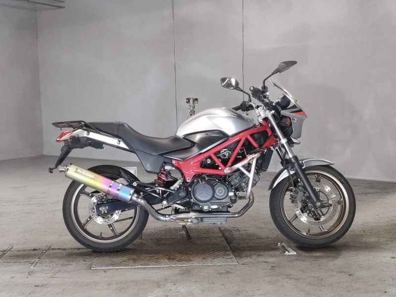Honda VTR250 2015