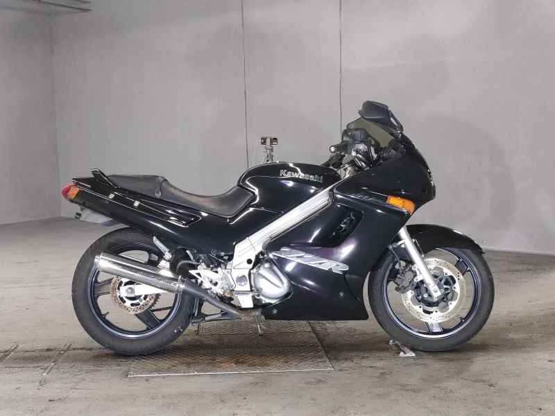 Kawasaki ZZR250 2005