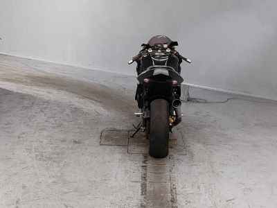 Kawasaki Ninja ZX-10R 2005