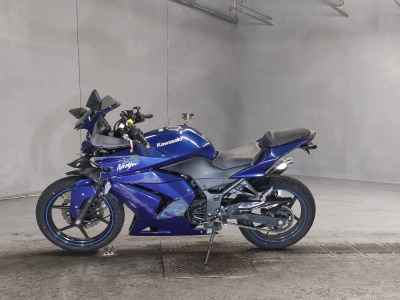 Kawasaki Ninja 250R 2011
