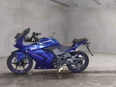 Kawasaki Ninja 250R 2011